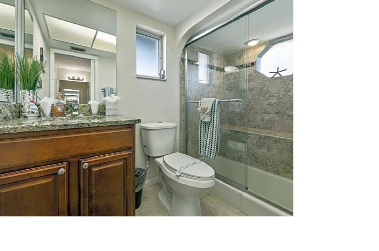 Villa Flannie Кейп Корал Екстериор снимка